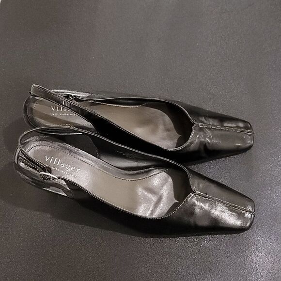 VILLAGER A LIZ CLAIBORNE COMPANY QUEBEC POINTED TOE SLIP-ON SLINGBACK SANDALS - Picture 11 of 16